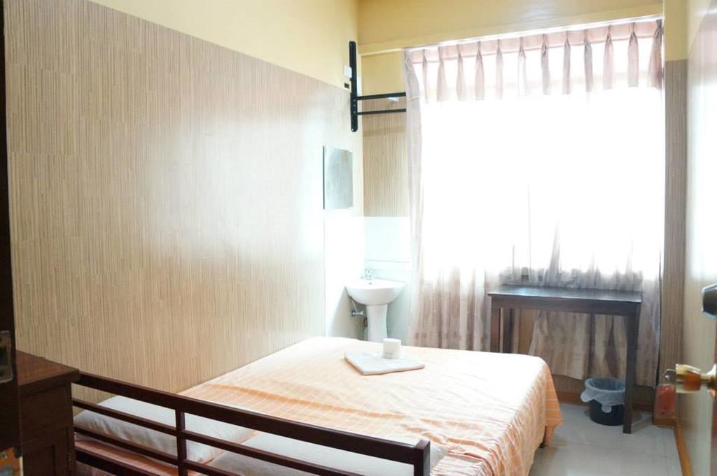 Daylight Inn Davao Stadt Zimmer foto
